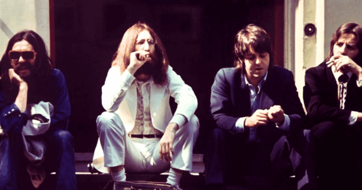 Foto tirada por Linda McCartney com os rapazes da banda Beatles na Abbey Road