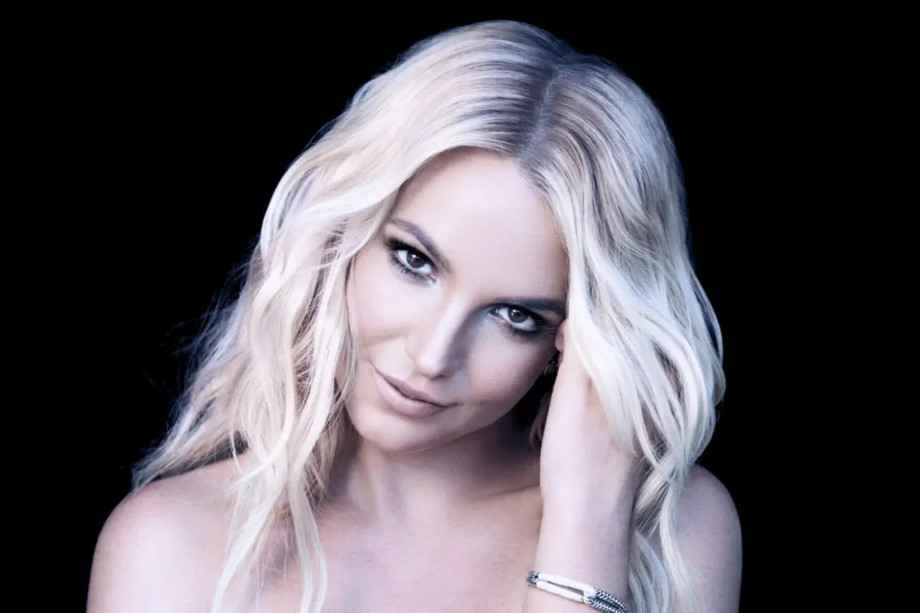 Não se fala em outra coisa na grande rede: Britney Spears no Rio. Será que vem?