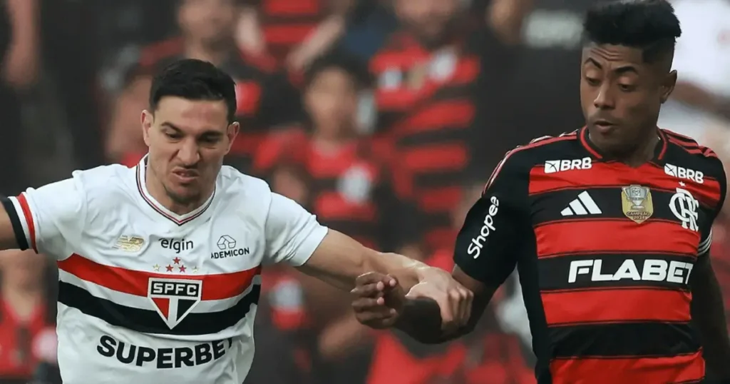 Flamengo perde para o São Paulo e não marca pontos no Brasileiro 2026.
